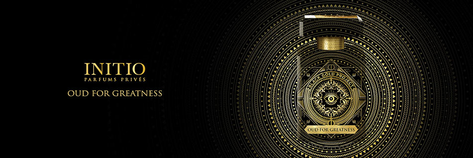 Initio Parfums Privé - Luxus Düfte Werbung für das Parfum 'Oud for Greatness' von Initio Parfums Privés. Links steht der goldene Schriftzug auf schwarzem Hintergrund. Rechts ist ein edler, schwarz-goldener Parfumflakon mit mystischem Design zu sehen, auf dem ein zentrales Auge und der Text 'Black Gold Project – Oud for Greatness' abgebildet sind. Der Hintergrund besteht aus konzentrischen, gold verzierten Kreisen, die einen hypnotischen Effekt erzeugen.